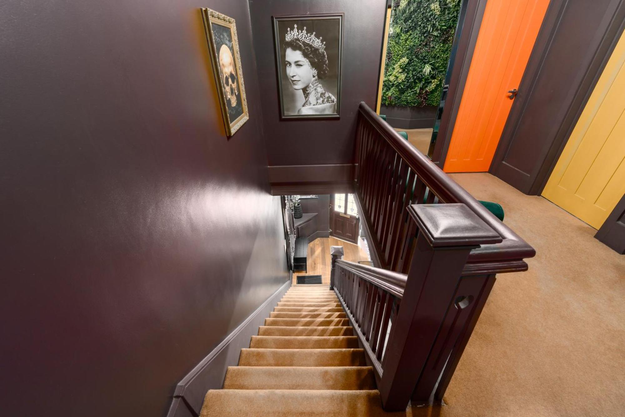 City Retreat, Spacious 4 Bed House, Games Room, Parking, Hot Tub & Bbq カーディフ エクステリア 写真